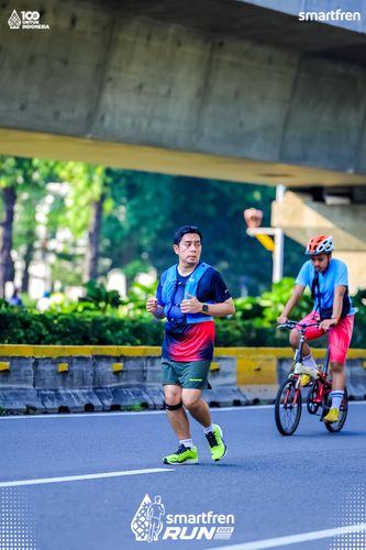 Race photo from Smartfren Run 2025 