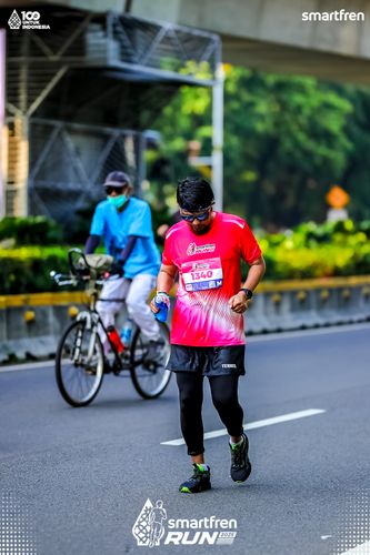 Race photo from Smartfren Run 2025 