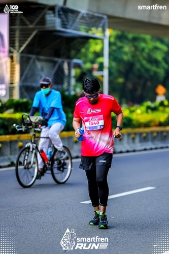 Race photo from Smartfren Run 2025 