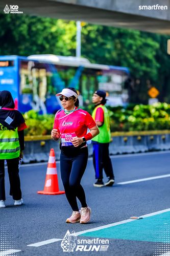 Race photo from Smartfren Run 2025 