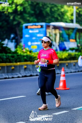 Race photo from Smartfren Run 2025 