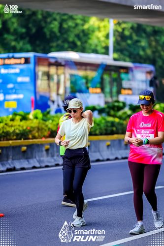 Race photo from Smartfren Run 2025 