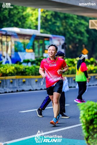 Race photo from Smartfren Run 2025 