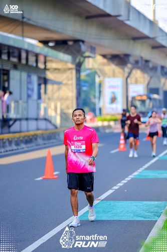 Race photo from Smartfren Run 2025 