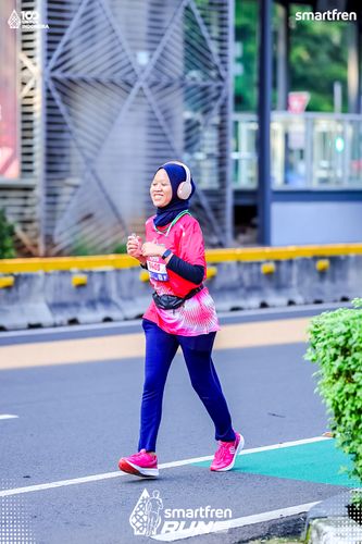 Race photo from Smartfren Run 2025 