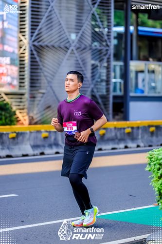 Race photo from Smartfren Run 2025 