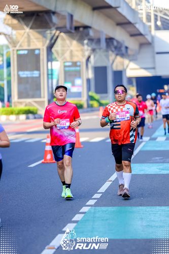Race photo from Smartfren Run 2025 