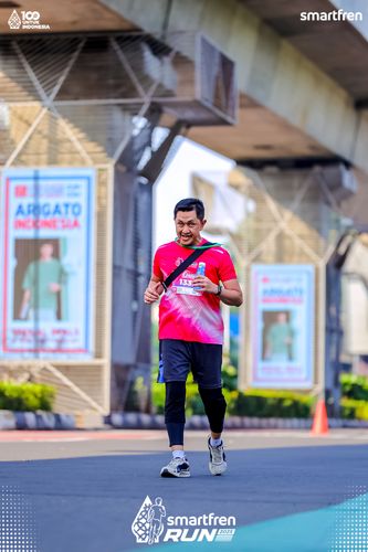 Race photo from Smartfren Run 2025 