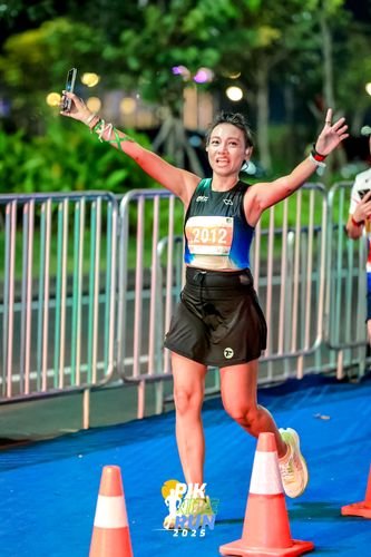 Race photo from PIK NITE RUN 2025