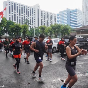Race photo from FIRST SUNDAY RUN