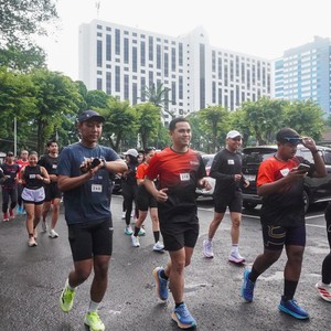 Race photo from FIRST SUNDAY RUN