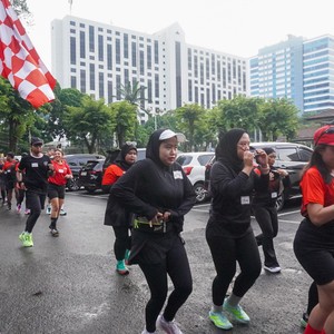Race photo from FIRST SUNDAY RUN