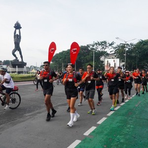Race photo from FIRST SUNDAY RUN