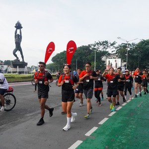 Race photo from FIRST SUNDAY RUN