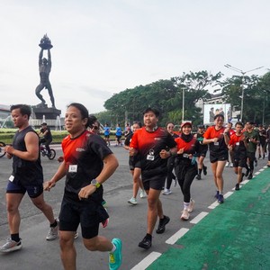 Race photo from FIRST SUNDAY RUN