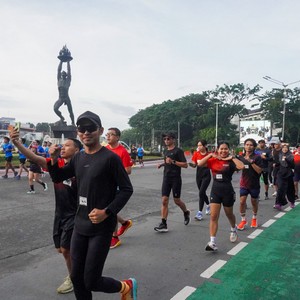 Race photo from FIRST SUNDAY RUN