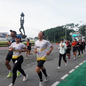 Race photo from FIRST SUNDAY RUN