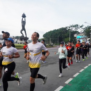 Race photo from FIRST SUNDAY RUN