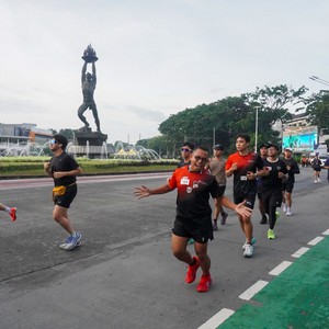 Race photo from FIRST SUNDAY RUN