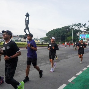 Race photo from FIRST SUNDAY RUN
