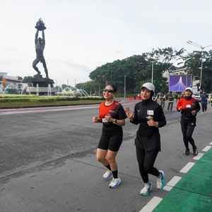 Race photo from FIRST SUNDAY RUN