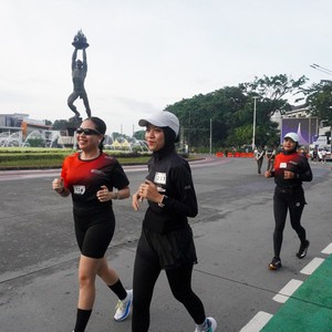 Race photo from FIRST SUNDAY RUN