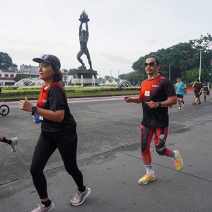 Race photo from FIRST SUNDAY RUN
