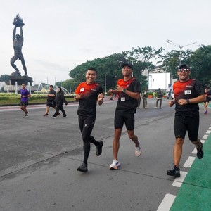 Race photo from FIRST SUNDAY RUN