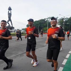 Race photo from FIRST SUNDAY RUN