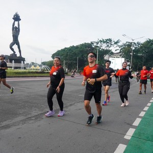 Race photo from FIRST SUNDAY RUN