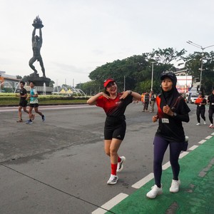 Race photo from FIRST SUNDAY RUN