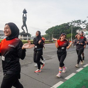 Race photo from FIRST SUNDAY RUN