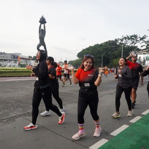 Race photo from FIRST SUNDAY RUN