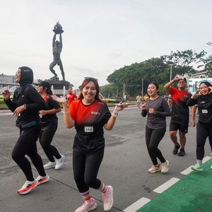 Race photo from FIRST SUNDAY RUN