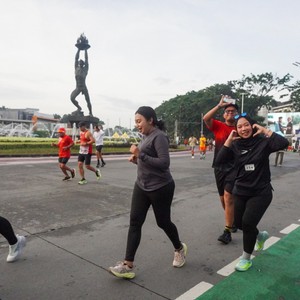 Race photo from FIRST SUNDAY RUN