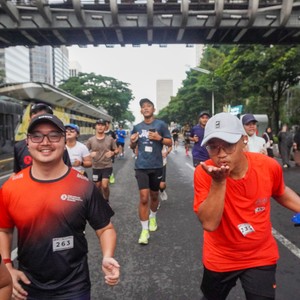 Race photo from FIRST SUNDAY RUN