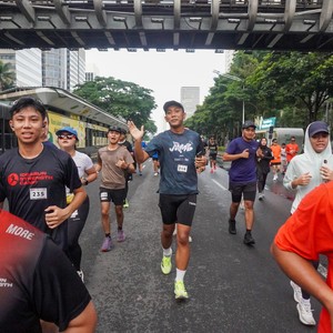 Race photo from FIRST SUNDAY RUN