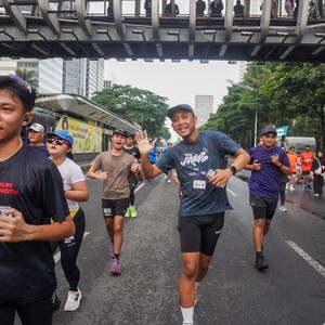 Race photo from FIRST SUNDAY RUN