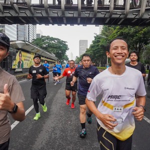 Race photo from FIRST SUNDAY RUN