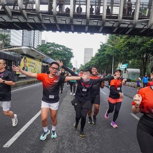 Race photo from FIRST SUNDAY RUN