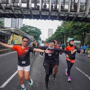 Race photo from FIRST SUNDAY RUN
