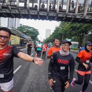 Race photo from FIRST SUNDAY RUN