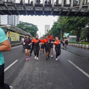 Race photo from FIRST SUNDAY RUN
