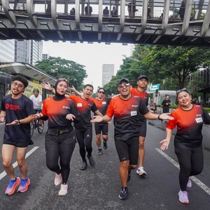 Race photo from FIRST SUNDAY RUN