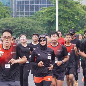 Race photo from FIRST SUNDAY RUN