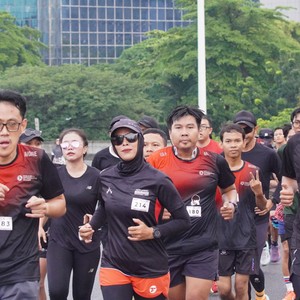 Race photo from FIRST SUNDAY RUN