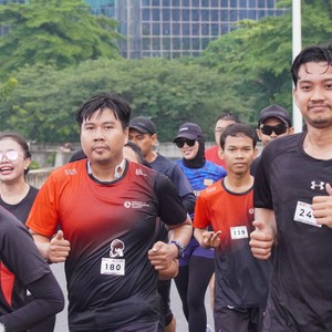 Race photo from FIRST SUNDAY RUN