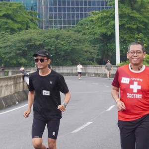 Race photo from FIRST SUNDAY RUN