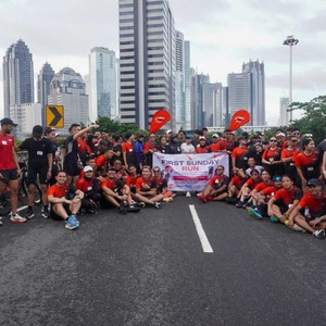 Race photo from FIRST SUNDAY RUN