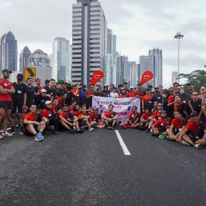 Race photo from FIRST SUNDAY RUN